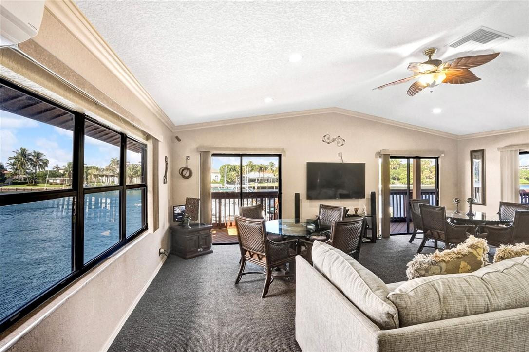 Overlook Condo - Residential