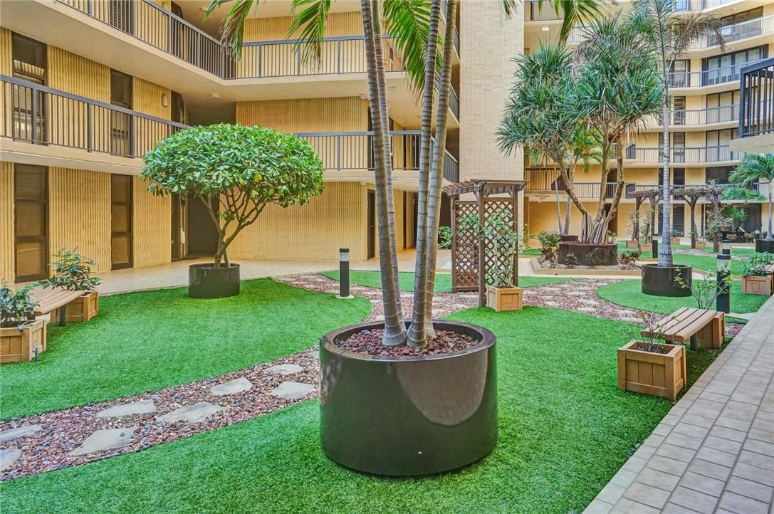 Overlook Condo - Residential