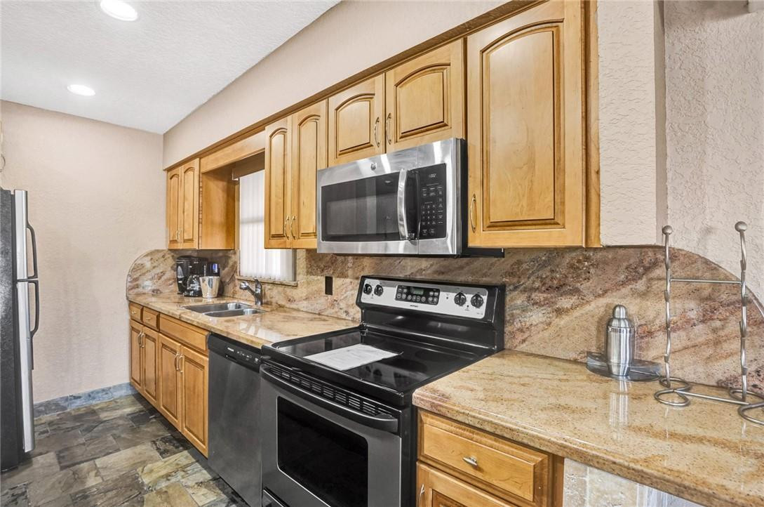 Overlook Condo - Residential