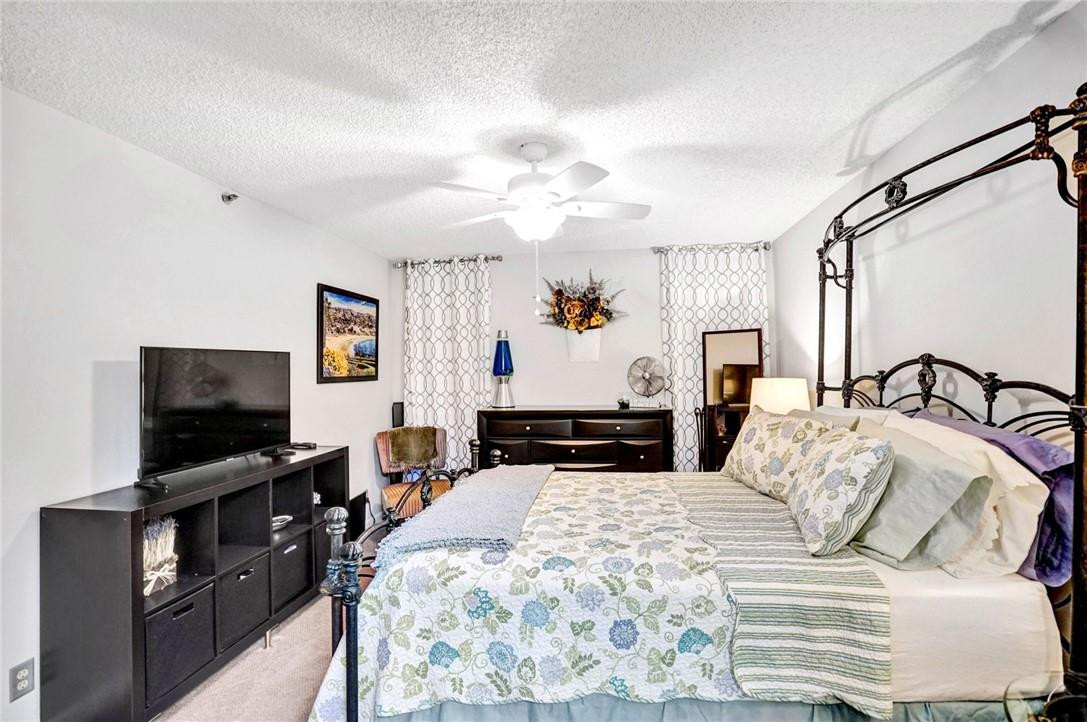 Overlook Condo - Residential