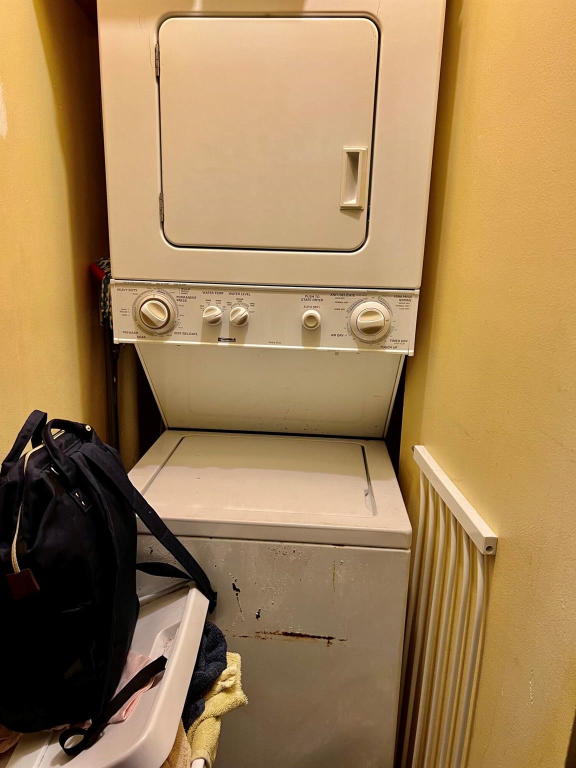 OAK TREE PLACE - Residential