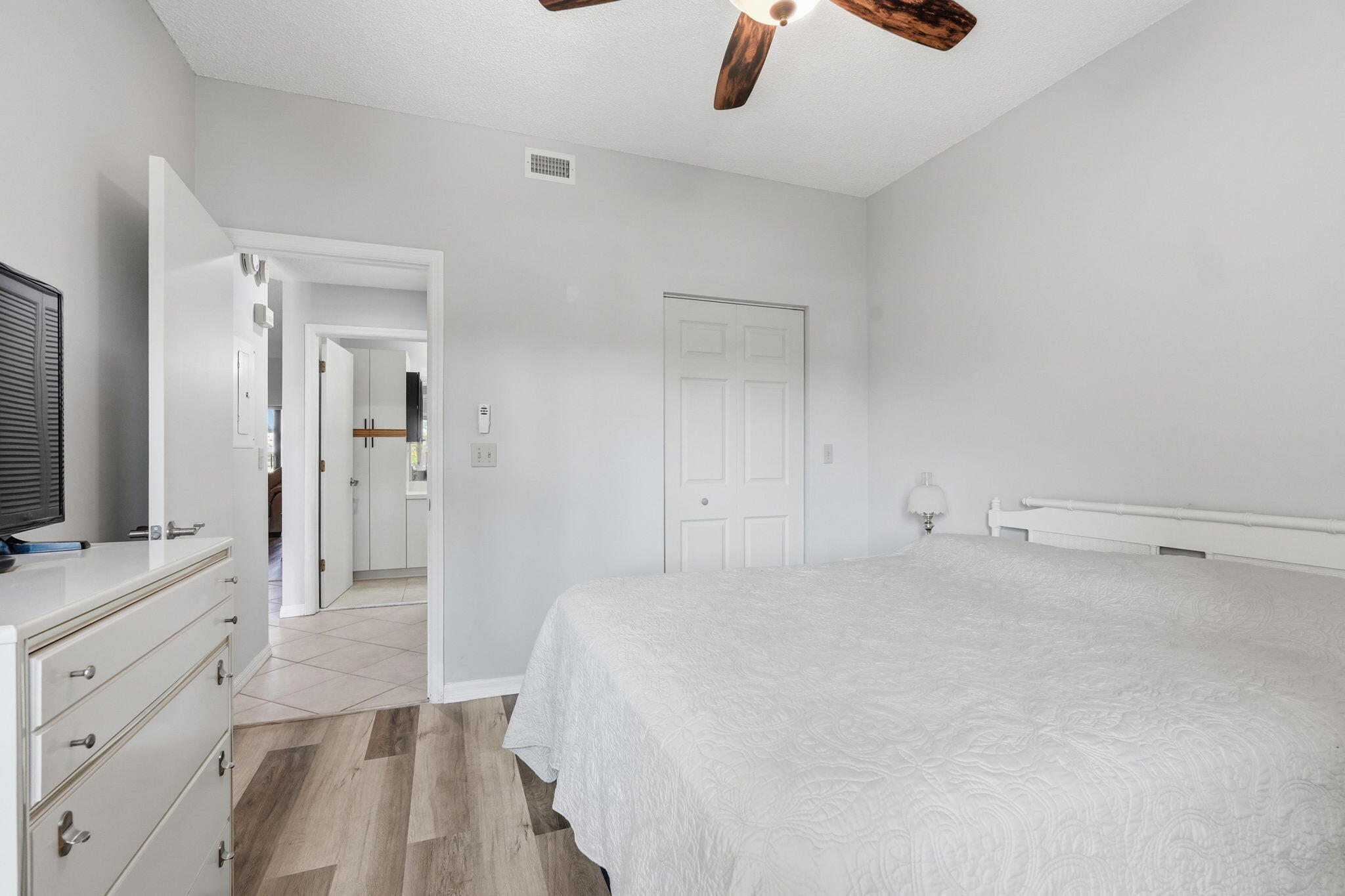 WILLIAMSBURG AT HERITAGE RIDGE CONDO - Residential