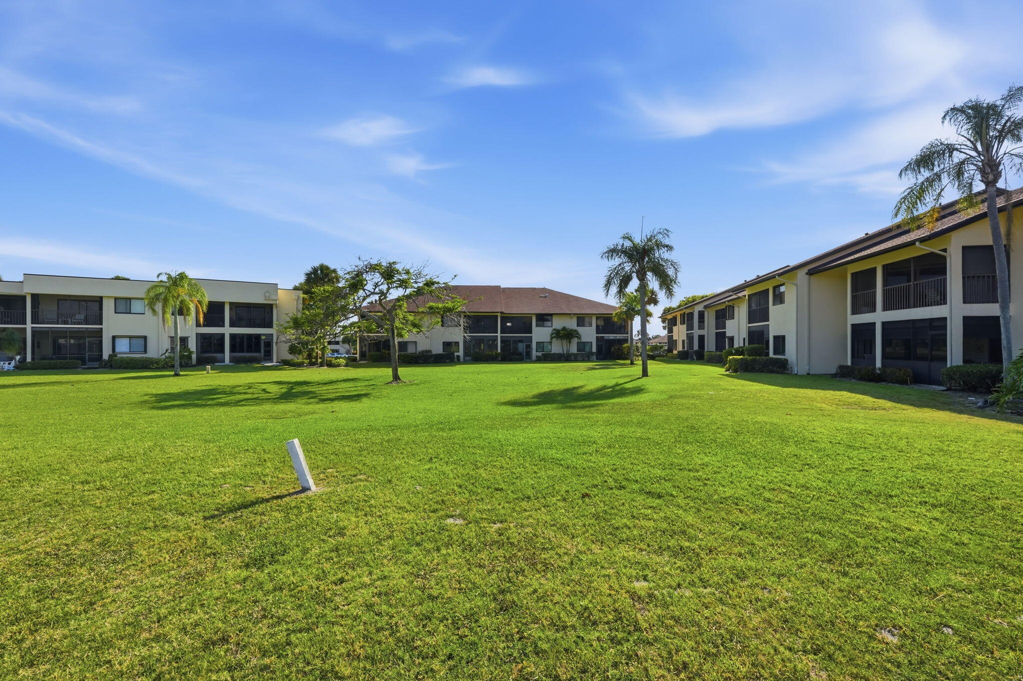 WILLIAMSBURG AT HERITAGE RIDGE CONDO - Residential