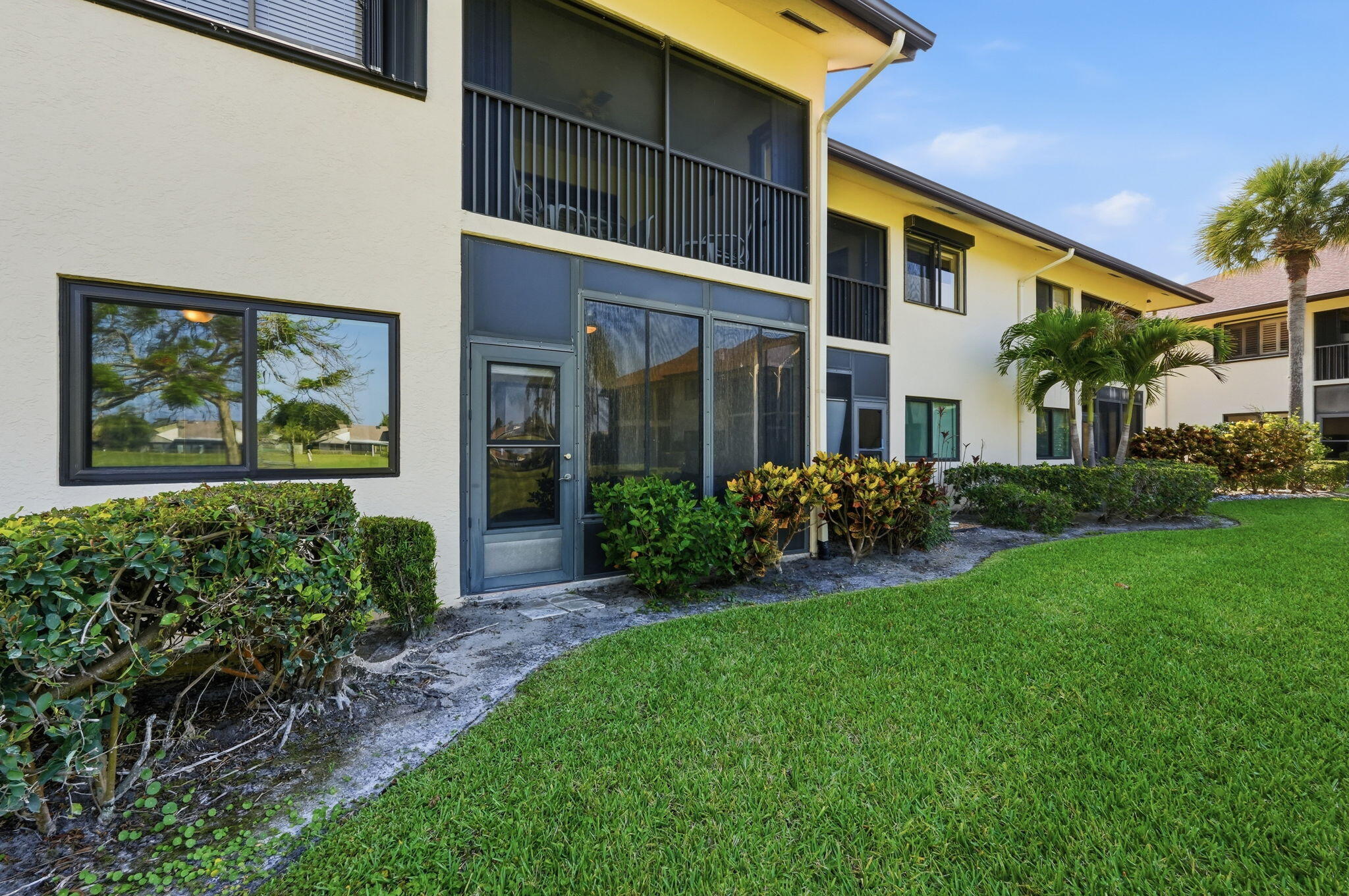 WILLIAMSBURG AT HERITAGE RIDGE CONDO - Residential