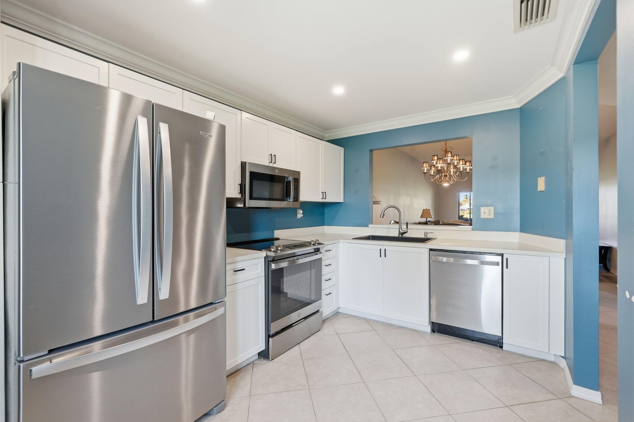 WILLIAMSBURG AT HERITAGE RIDGE CONDO - Residential