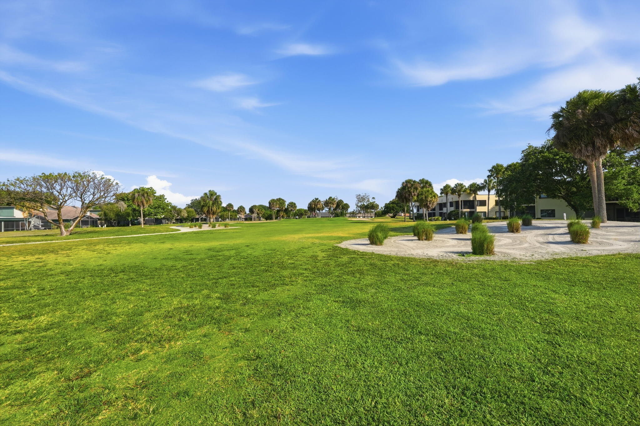 WILLIAMSBURG AT HERITAGE RIDGE CONDO - Residential