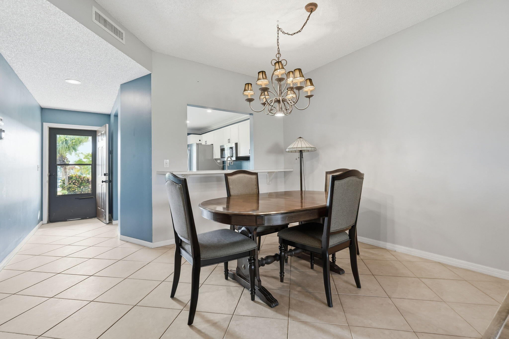 WILLIAMSBURG AT HERITAGE RIDGE CONDO - Residential
