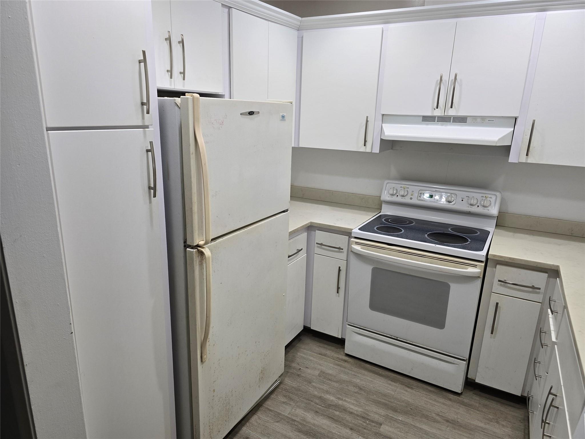 Bambi Twnhs Condo - Residential Lease