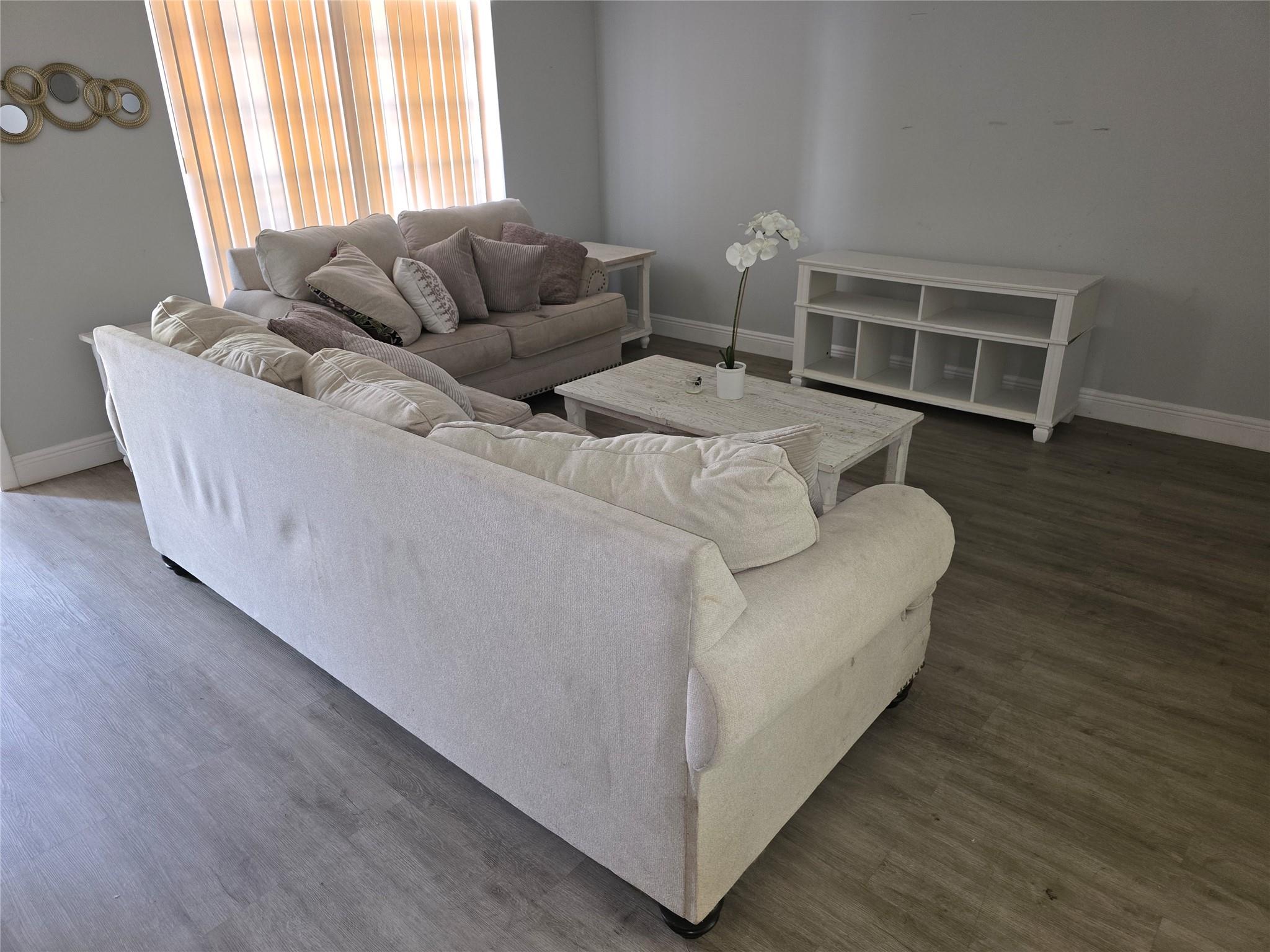 Bambi Twnhs Condo - Residential Lease