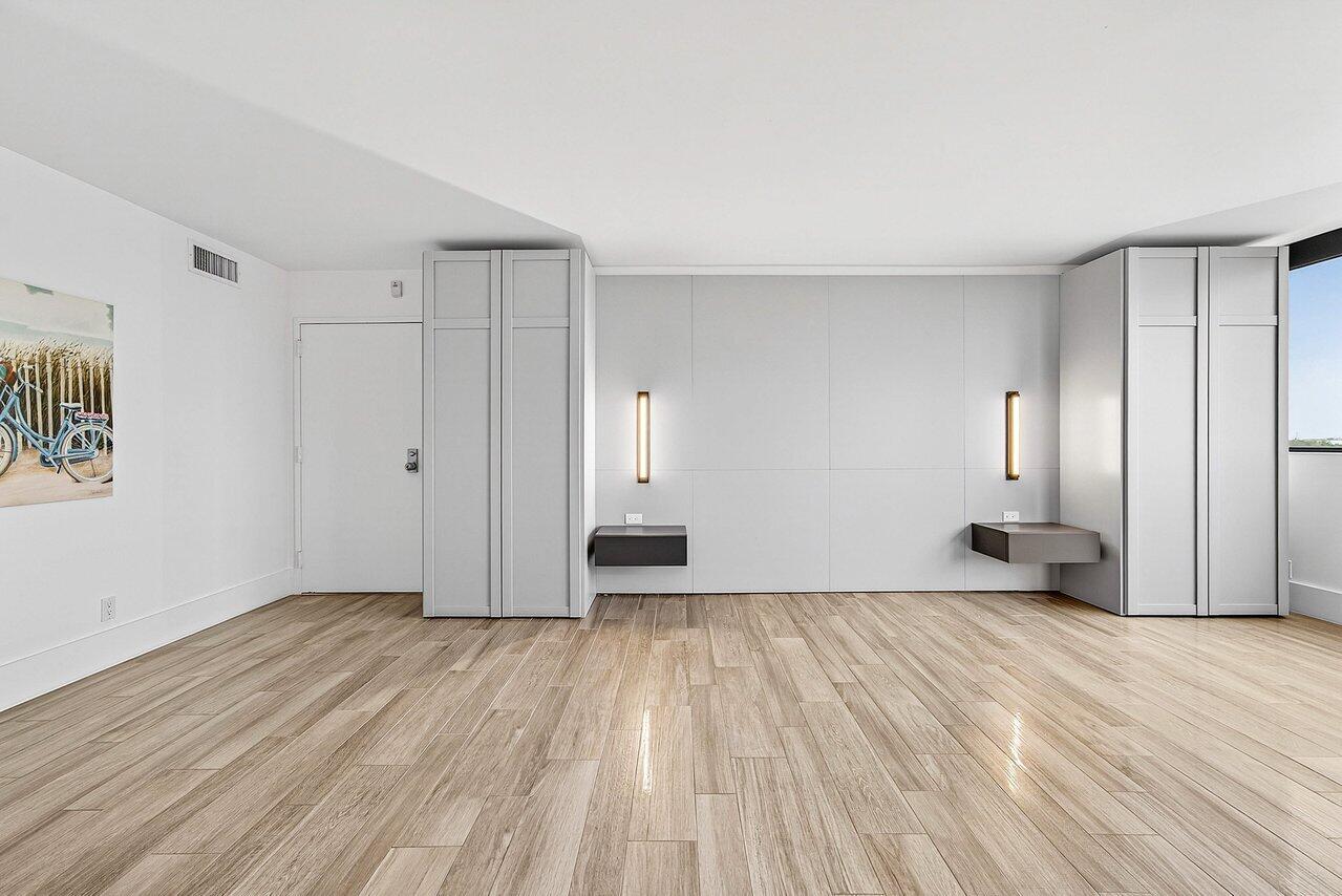 ROGERS EAST - Residential