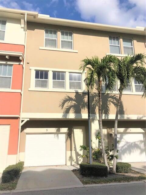 Photo of 810 Marina Del Ray Lane #5, West Palm Beach, FL 33401 (MLS # B26041075)
