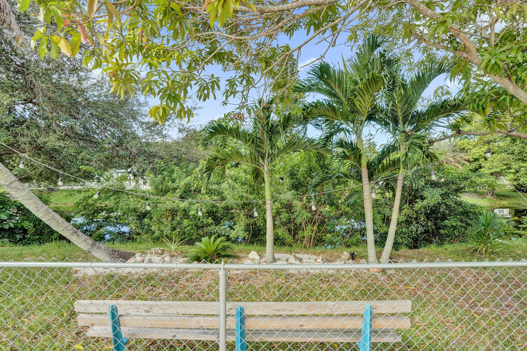 HOLIDAY CITY AT BOCA RATO - Residential Lease