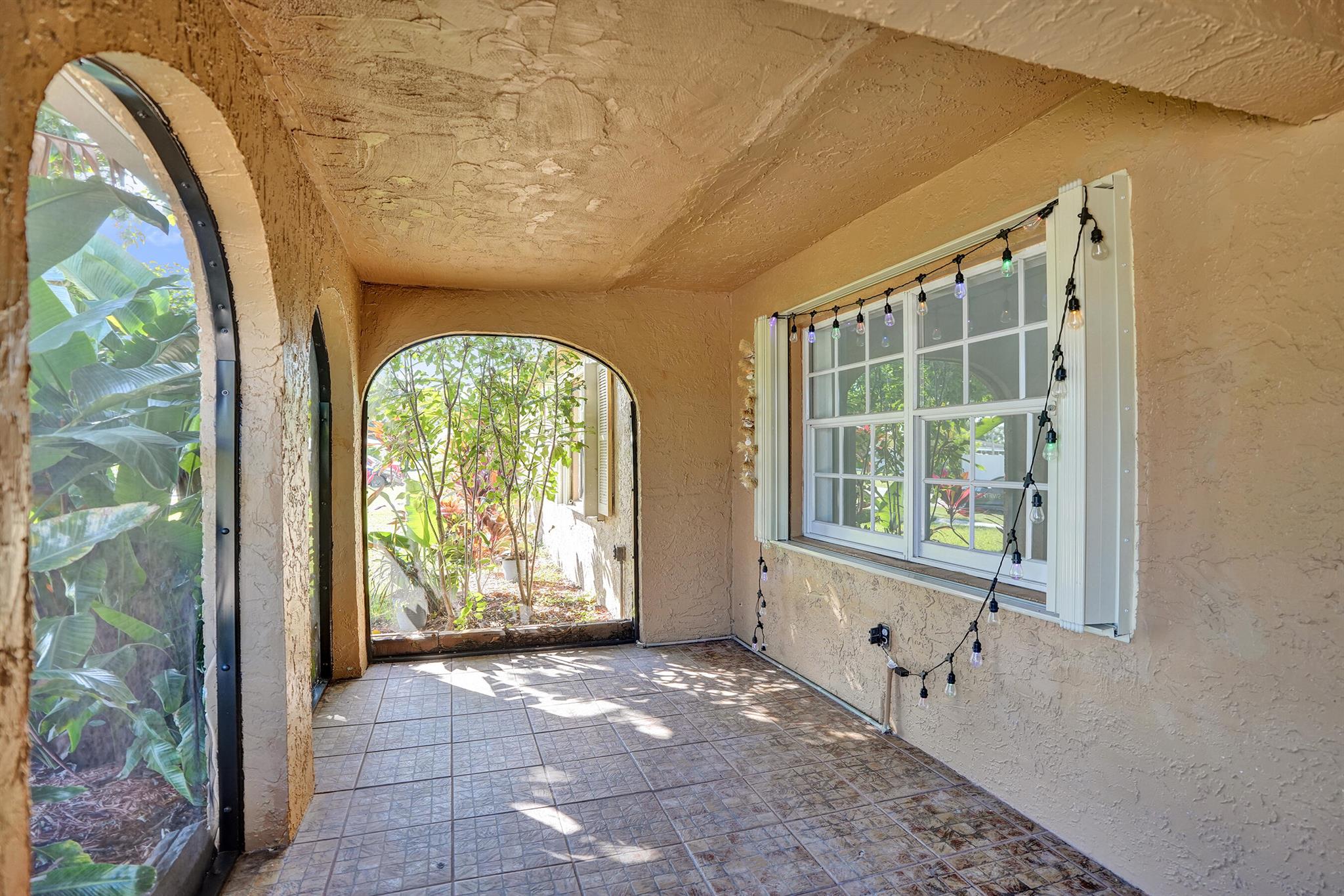 HOLIDAY CITY AT BOCA RATO - Residential Lease