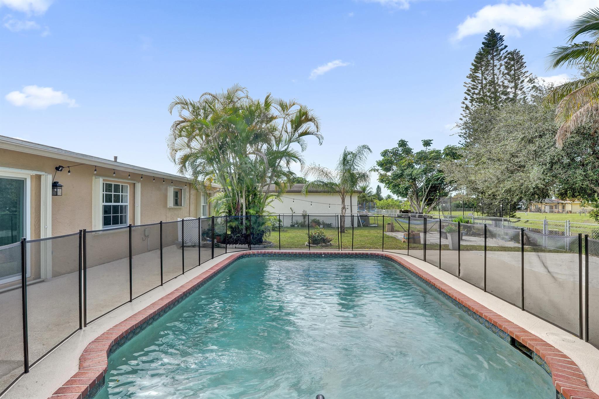 HOLIDAY CITY AT BOCA RATO - Residential Lease