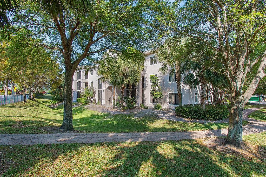 Photo of 3023 Alcazar Place #206, Palm Beach Gardens, FL 33410 (MLS # R11115036)