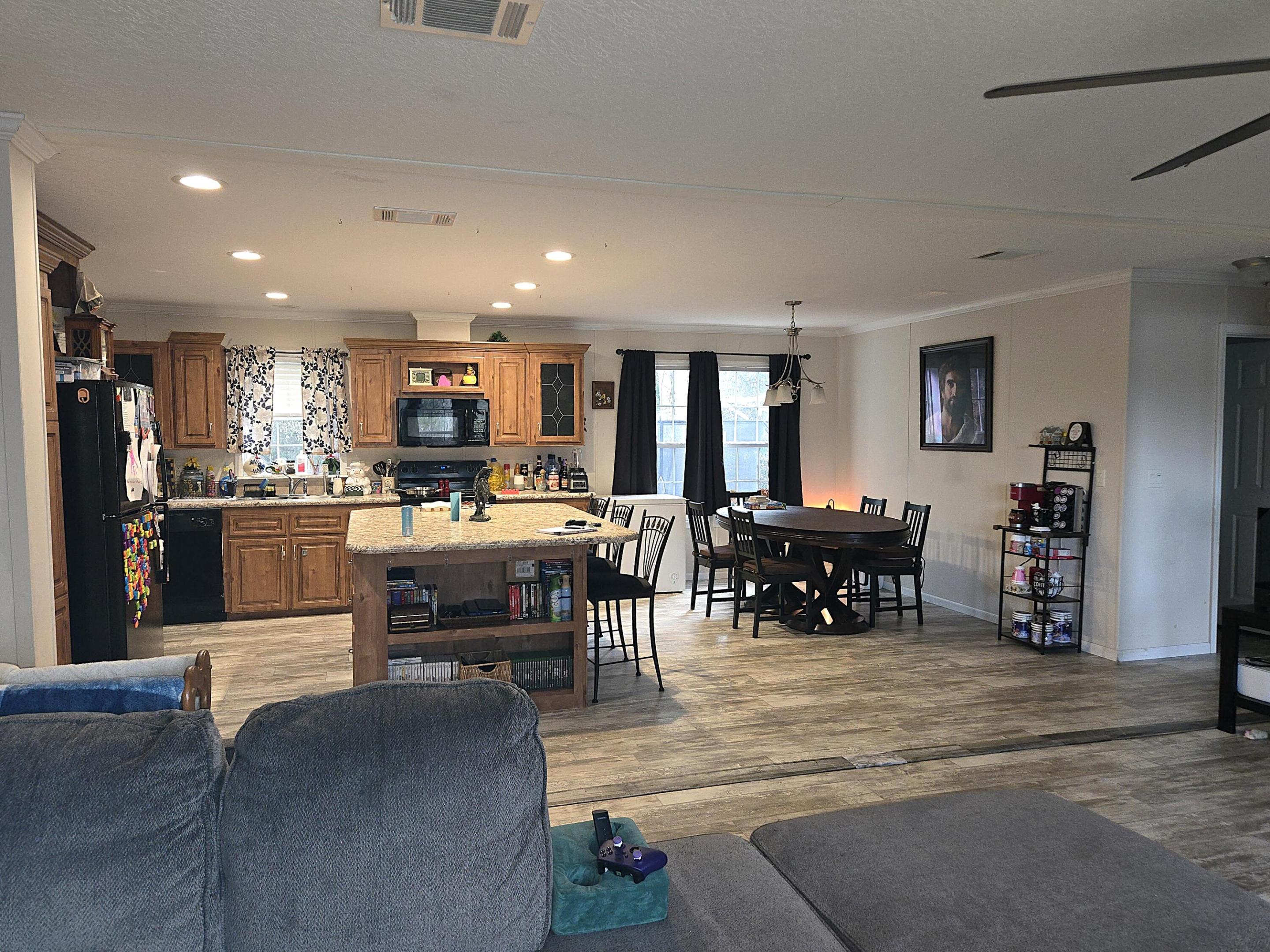 RIVER RUN - Residential