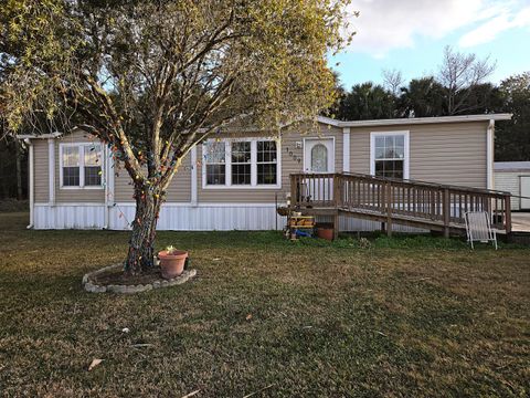 Property photo of 1009 Ne 5th Street, Okeechobee, FL 34972