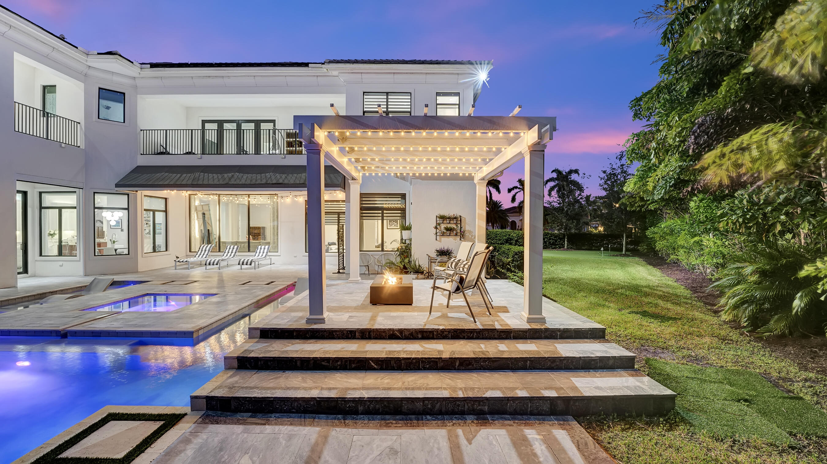 SEVEN BRIDGES - Residential