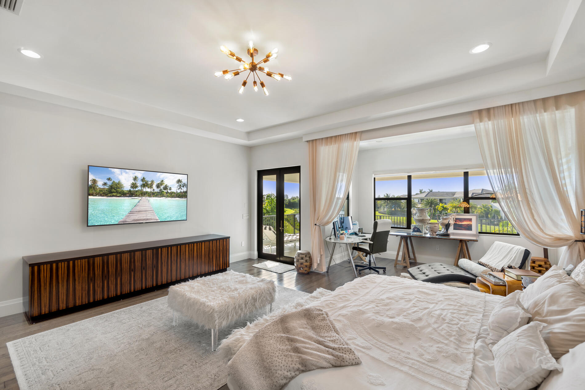 SEVEN BRIDGES - Residential