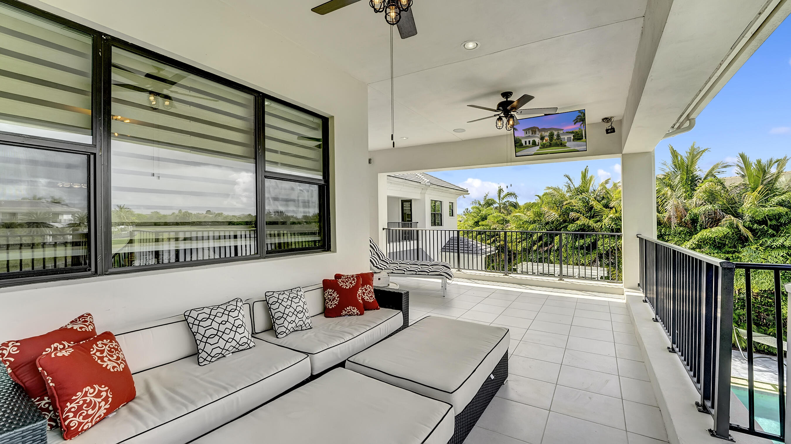 SEVEN BRIDGES - Residential