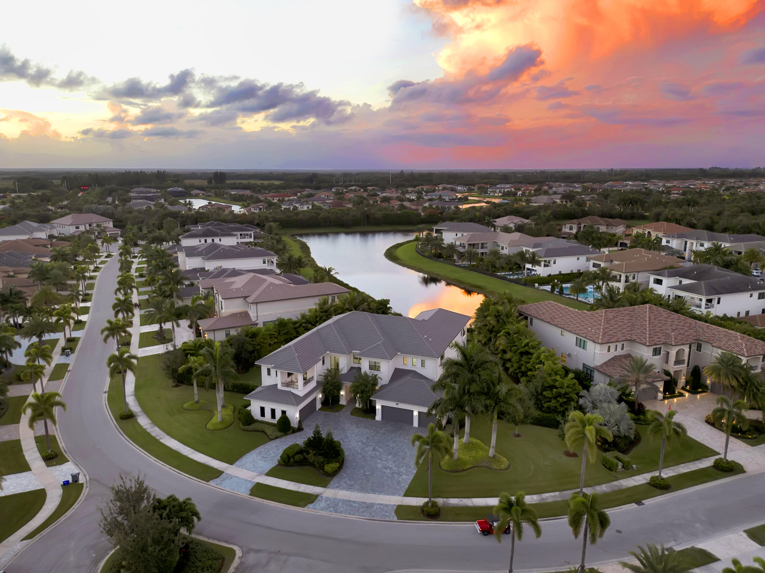 SEVEN BRIDGES - Residential