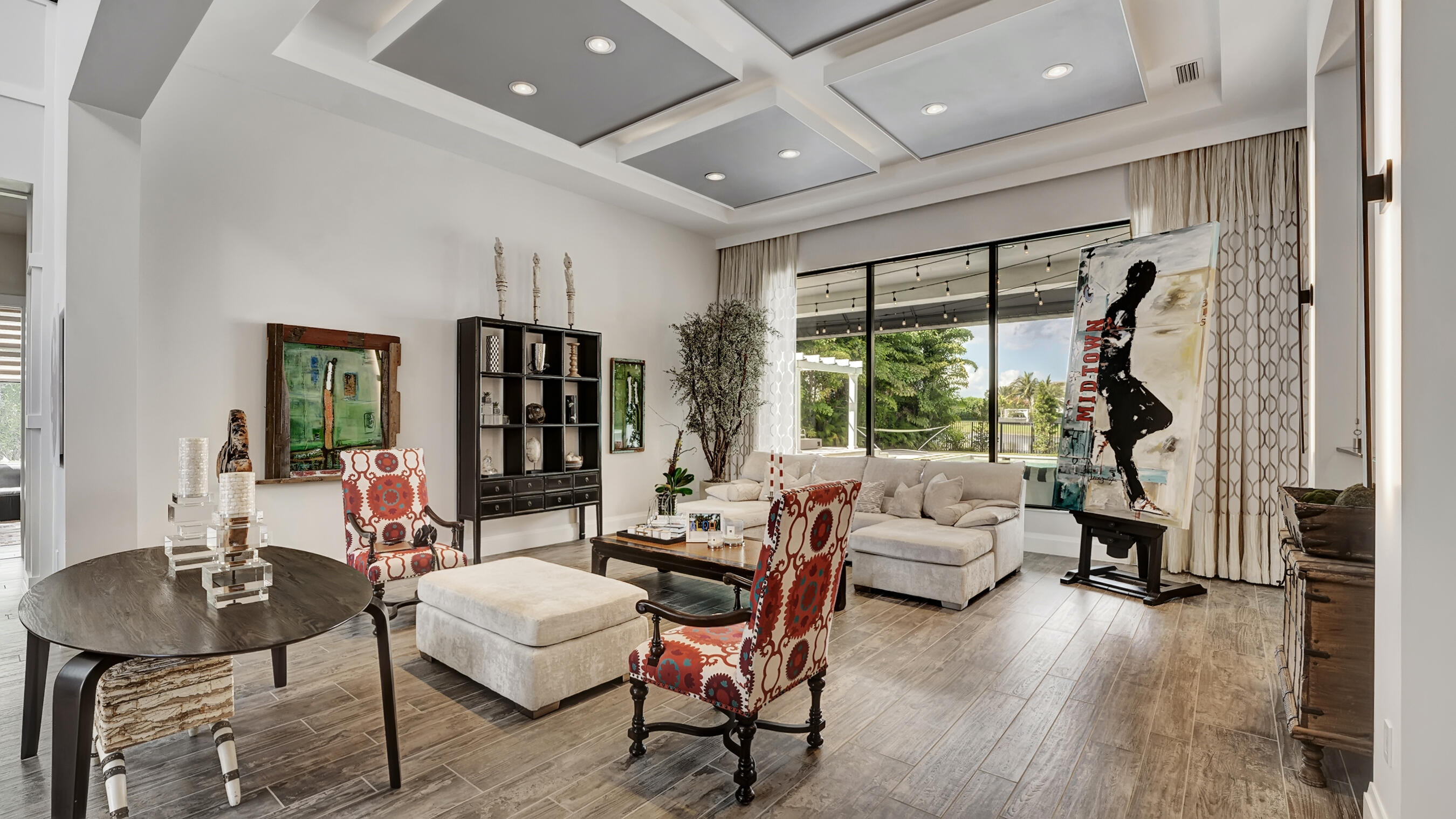 SEVEN BRIDGES - Residential