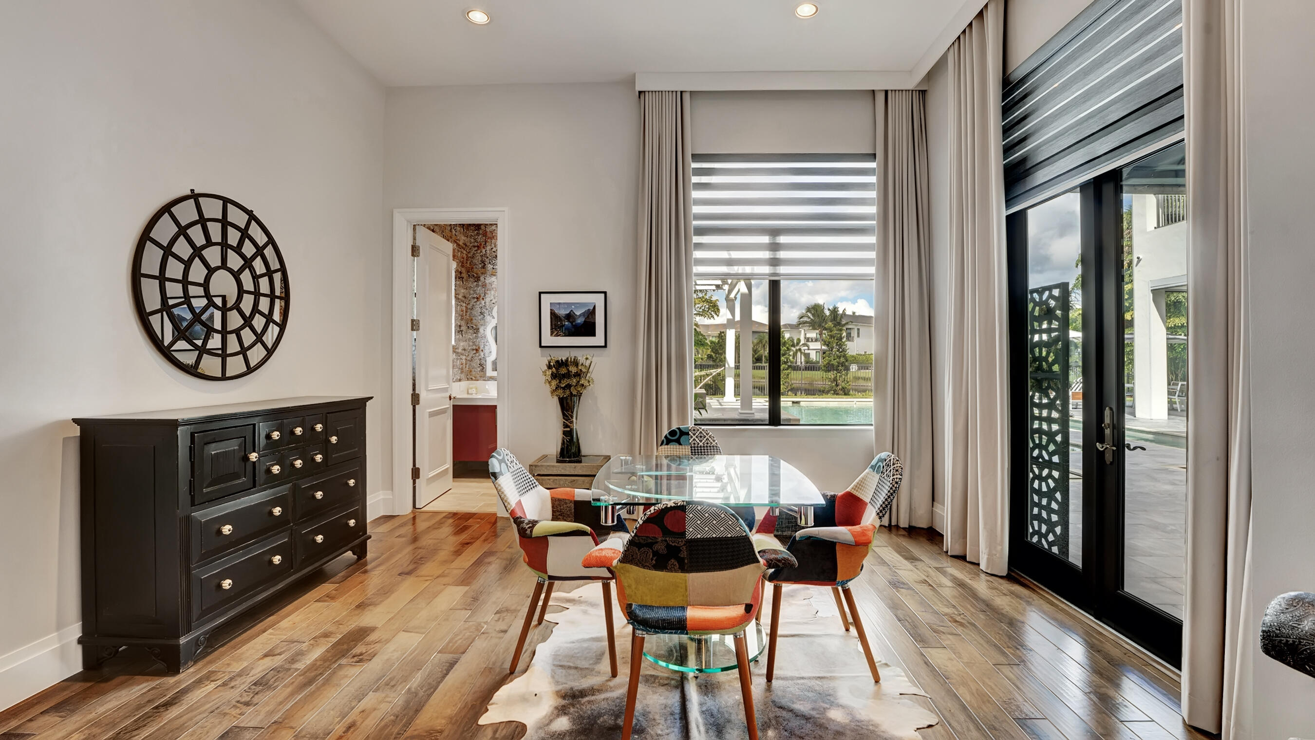 SEVEN BRIDGES - Residential