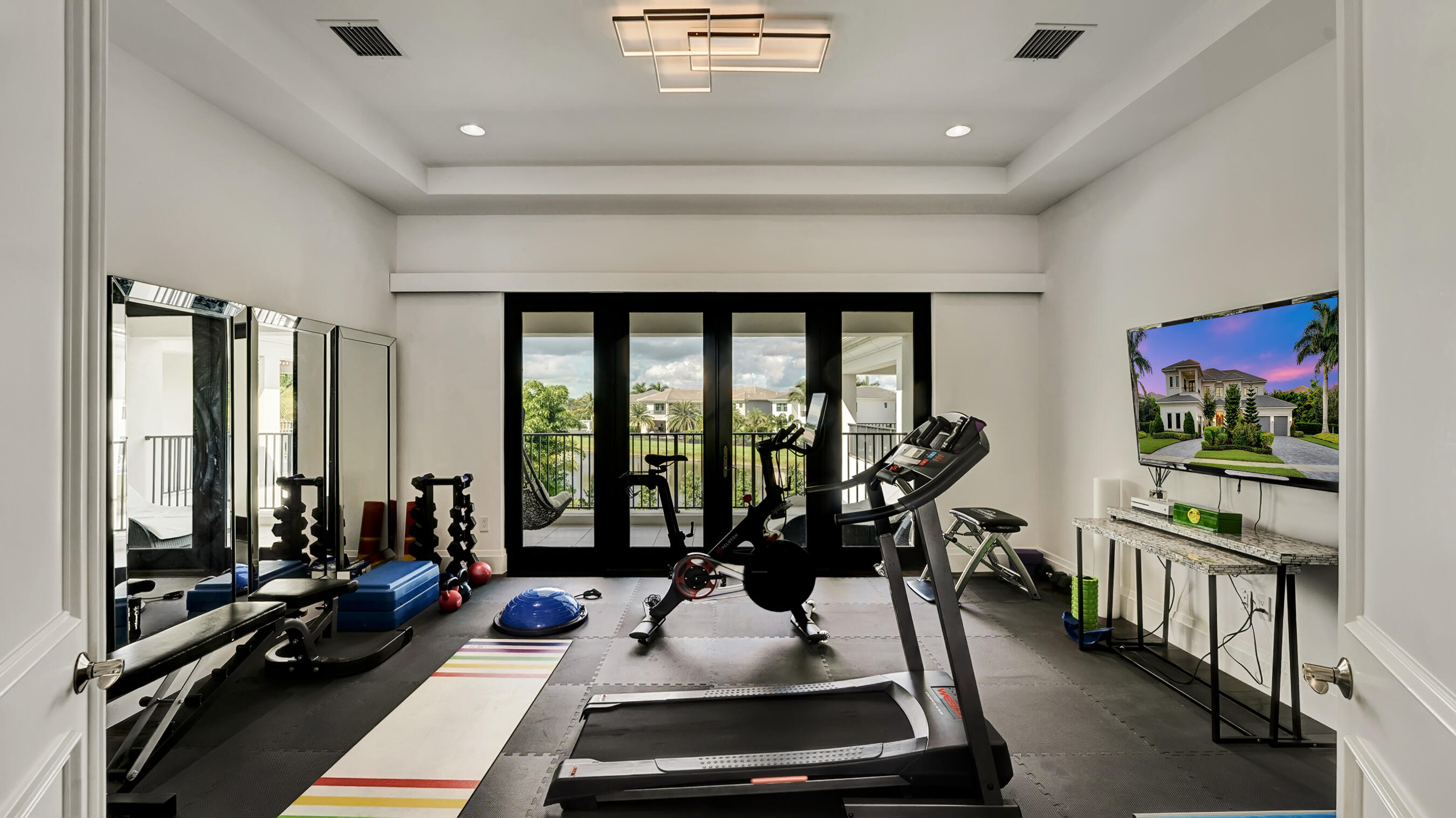 SEVEN BRIDGES - Residential