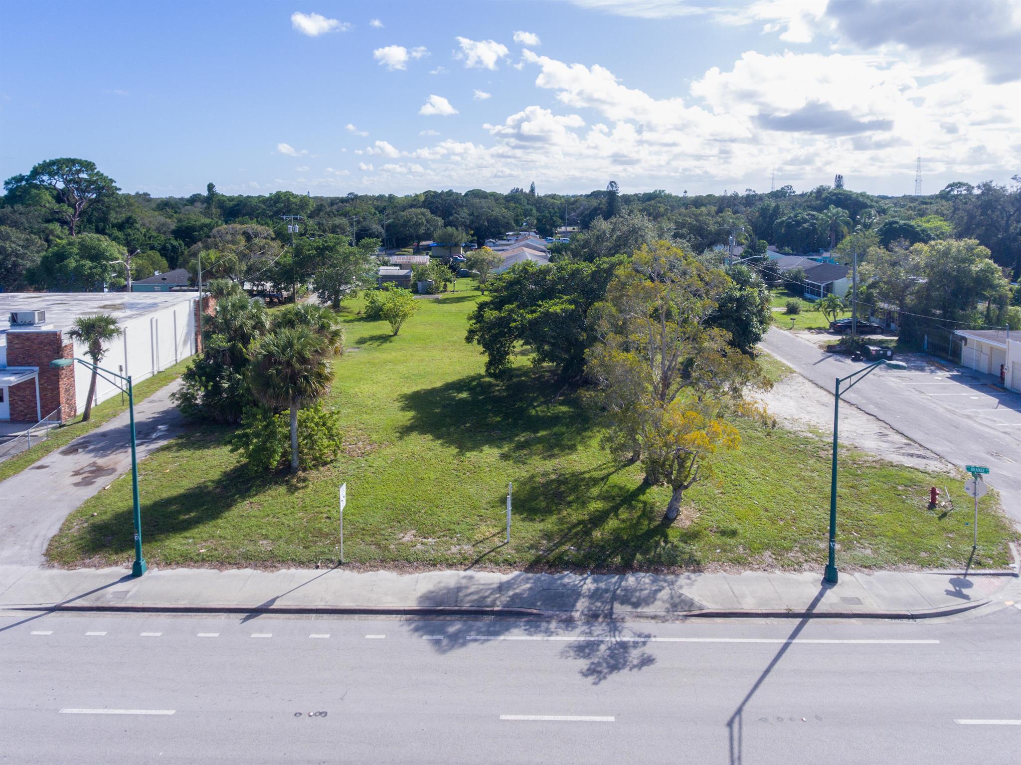 Check out this half acre zoned commercial lot located in Fort Pierce. The site is quickly accessible via the signalized intersection of N 19th Court and Orange Ave. and it is only about 5 miles away from the I-95 access ramp.
