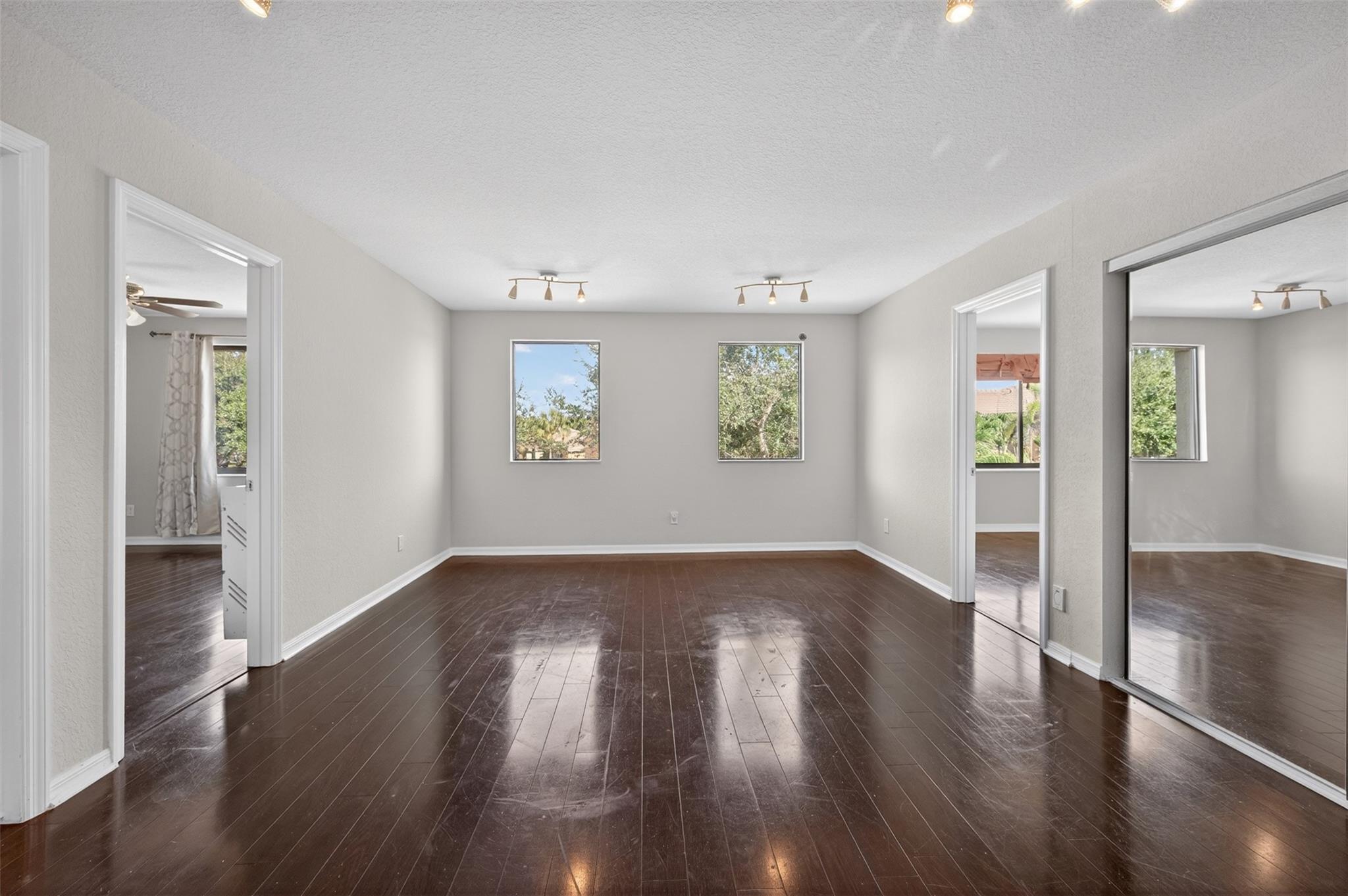 Isles At Weston - Residential