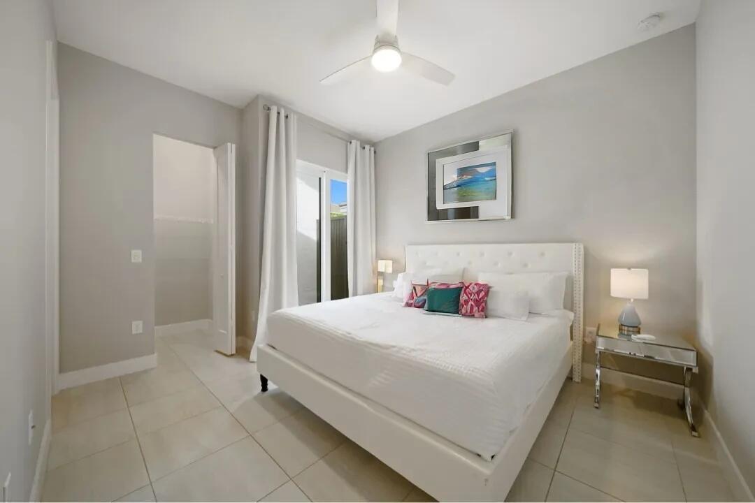 DAKOTA - Residential Lease