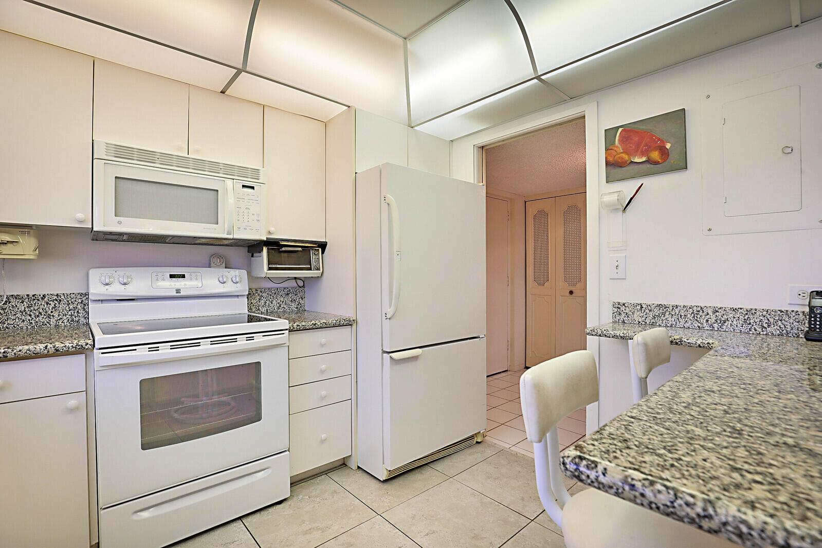 PALMSEA CONDO - Residential Lease