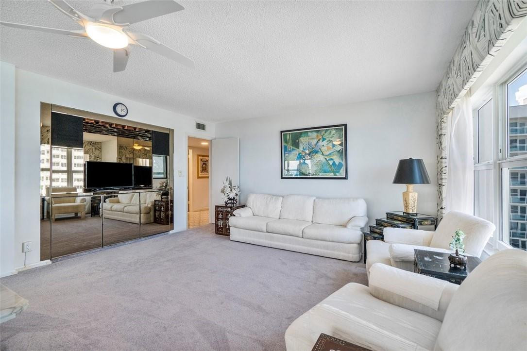 PLAYA DEL MAR - Residential