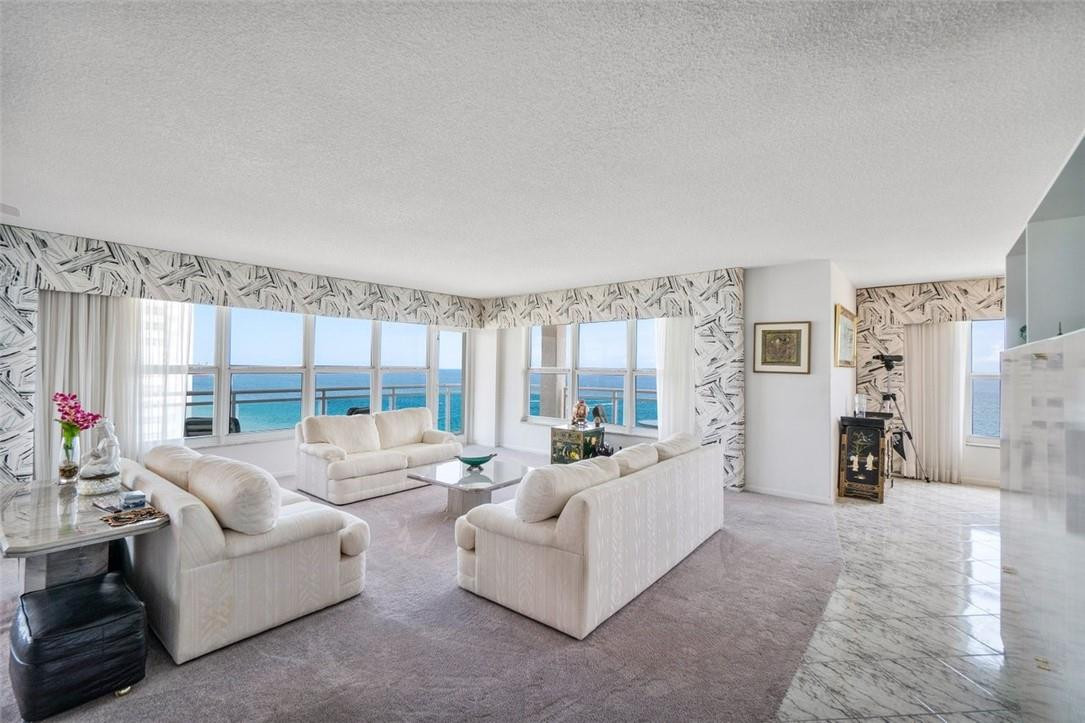 PLAYA DEL MAR - Residential
