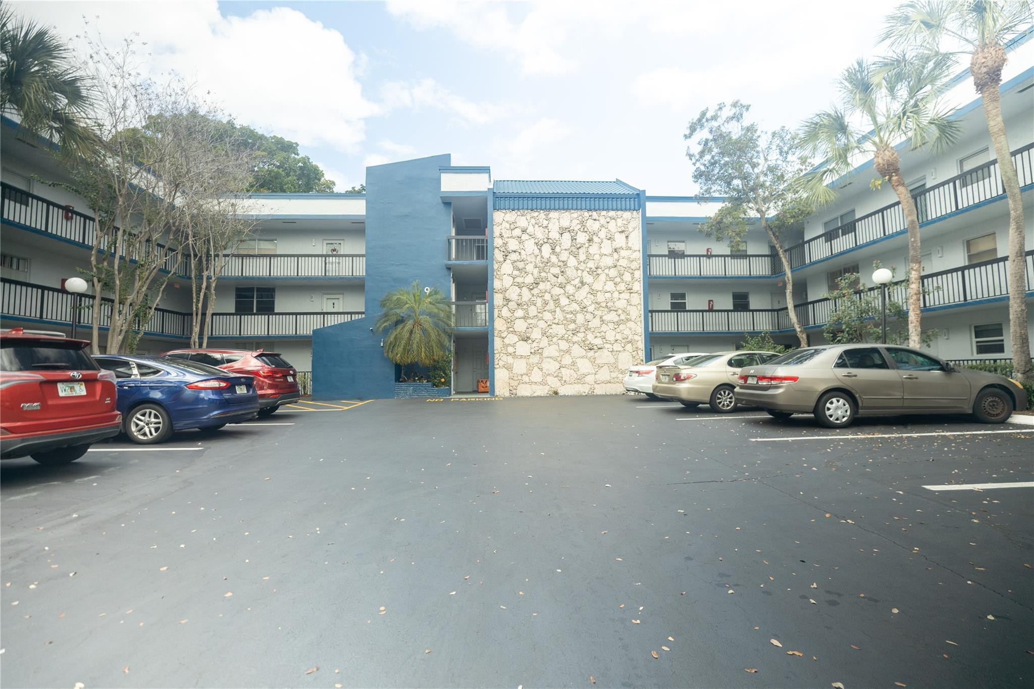 Holiday Springs - Residential