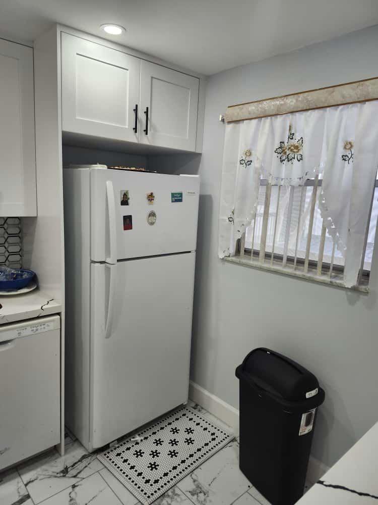 3140 Holiday Springs Blvd 9-210