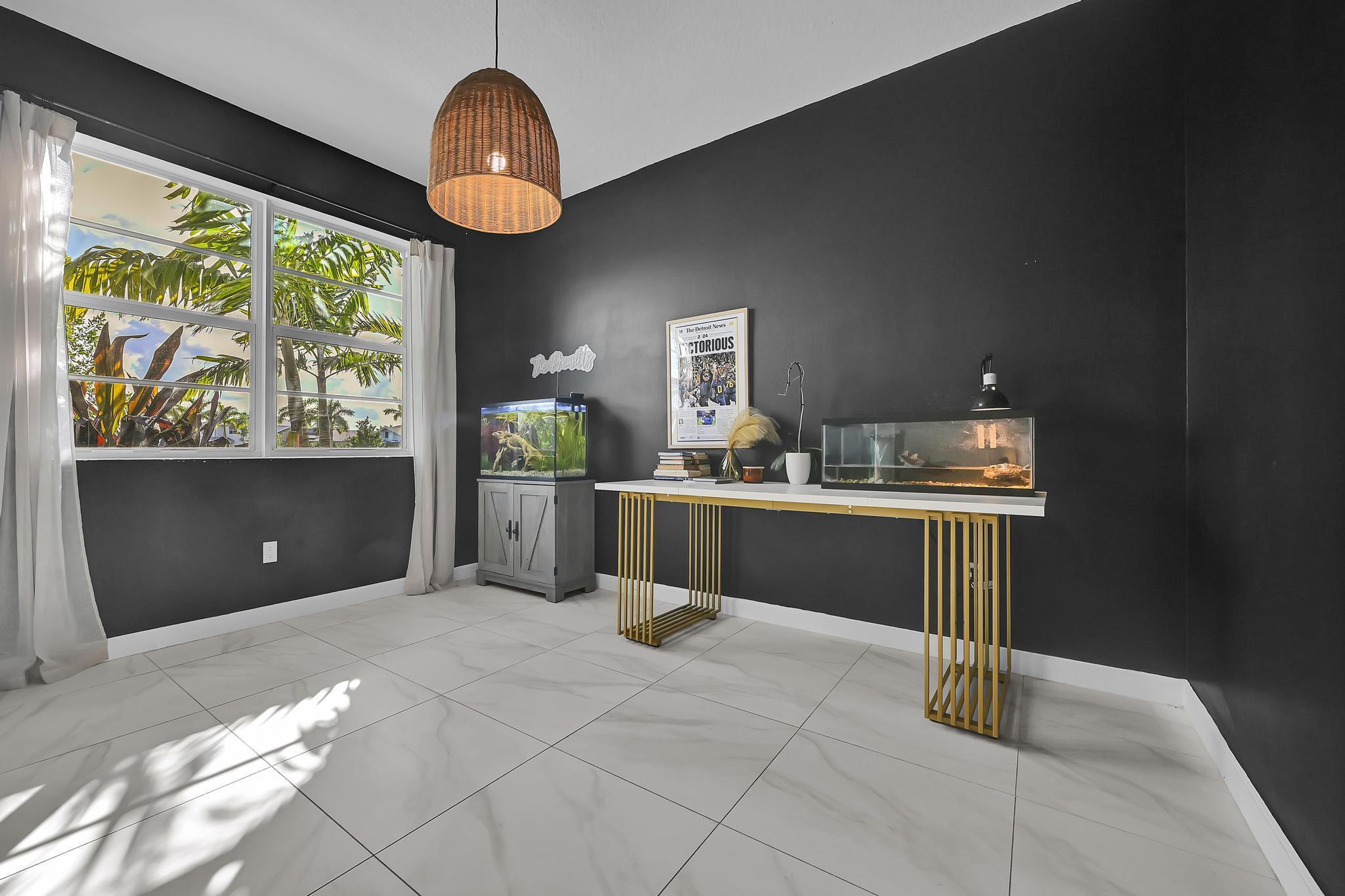 CADENCE PHASE 1 - Residential Lease