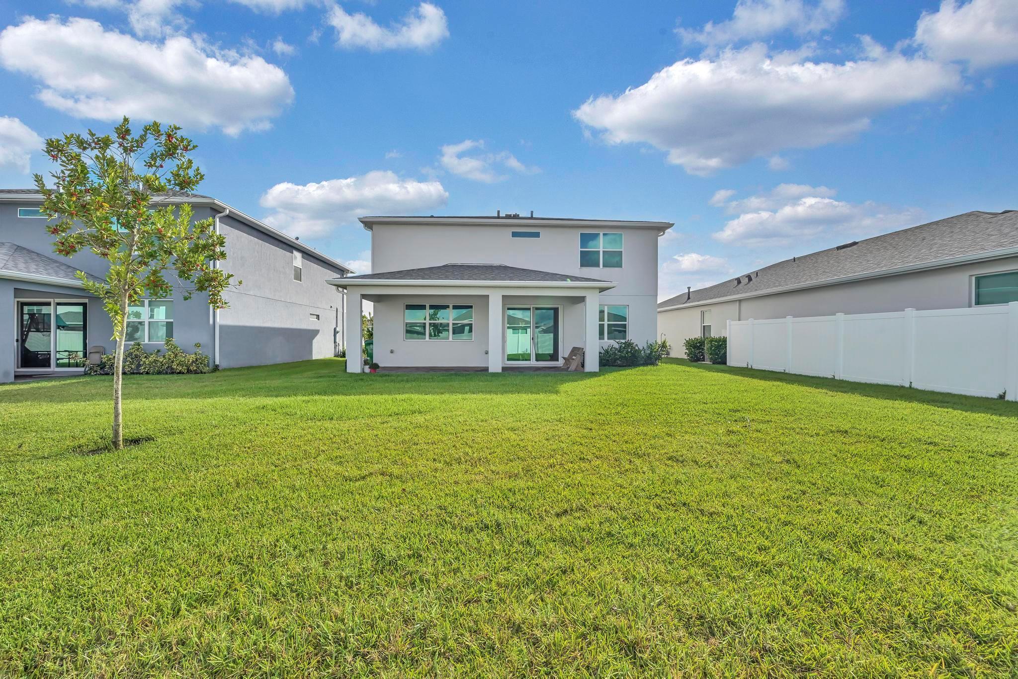 CADENCE PHASE 1 - Residential Lease