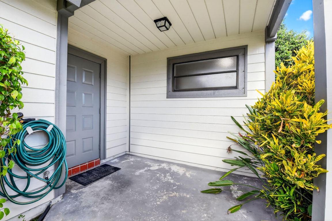 2515 Bedford Mews Drive