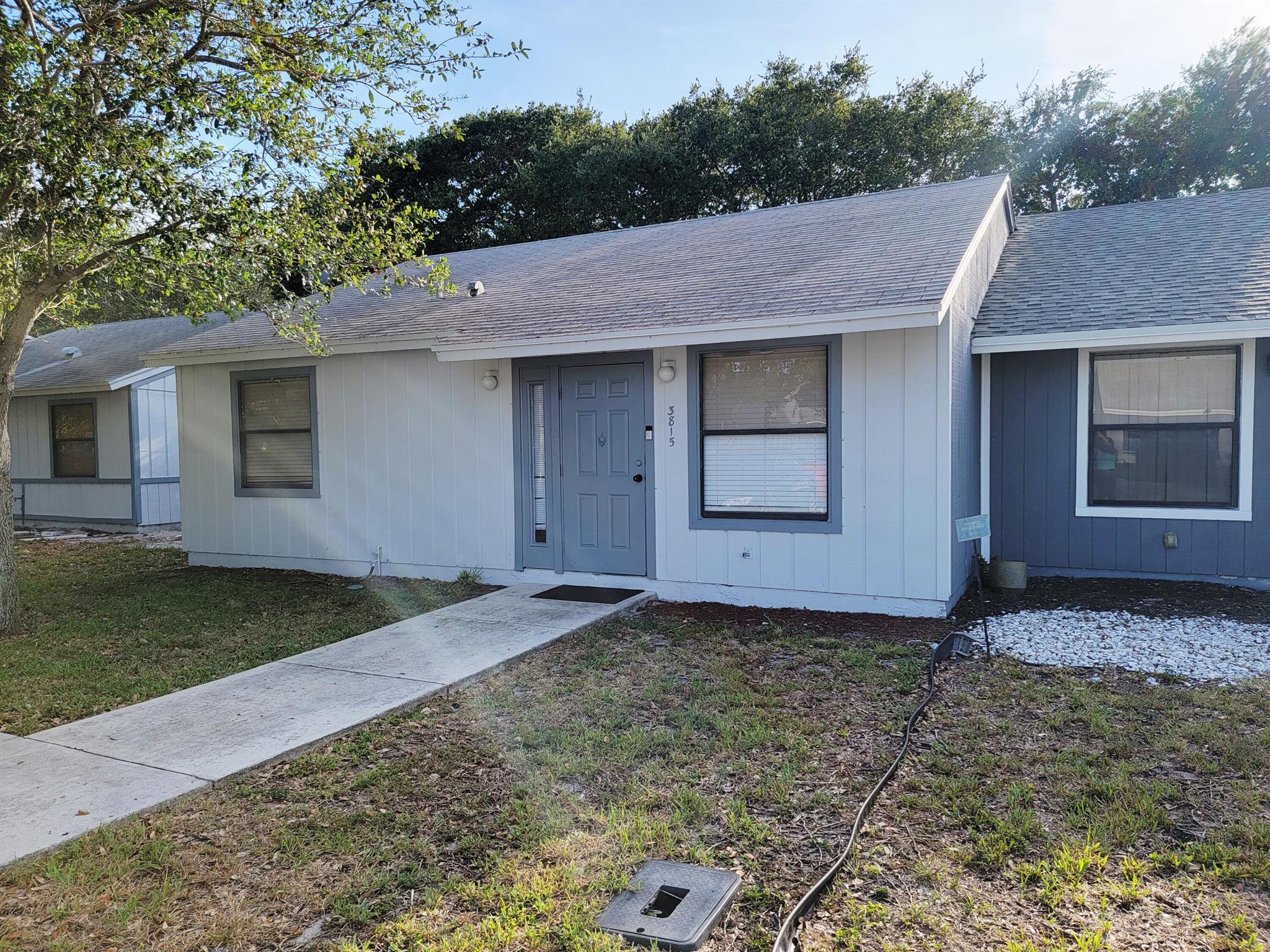 Properties 3815 Woodridge Ter