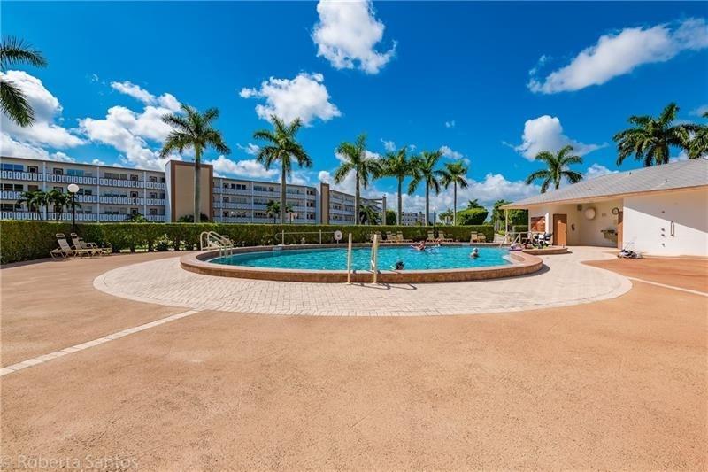 Cornwall At Century Villa - Residential