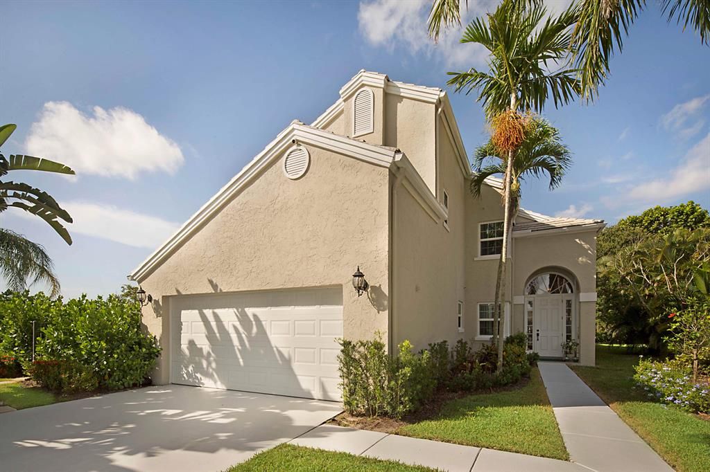 Photo of 13331 Miles Standish Port Prt, Palm Beach Gardens, FL 33410 (MLS # R10808648)