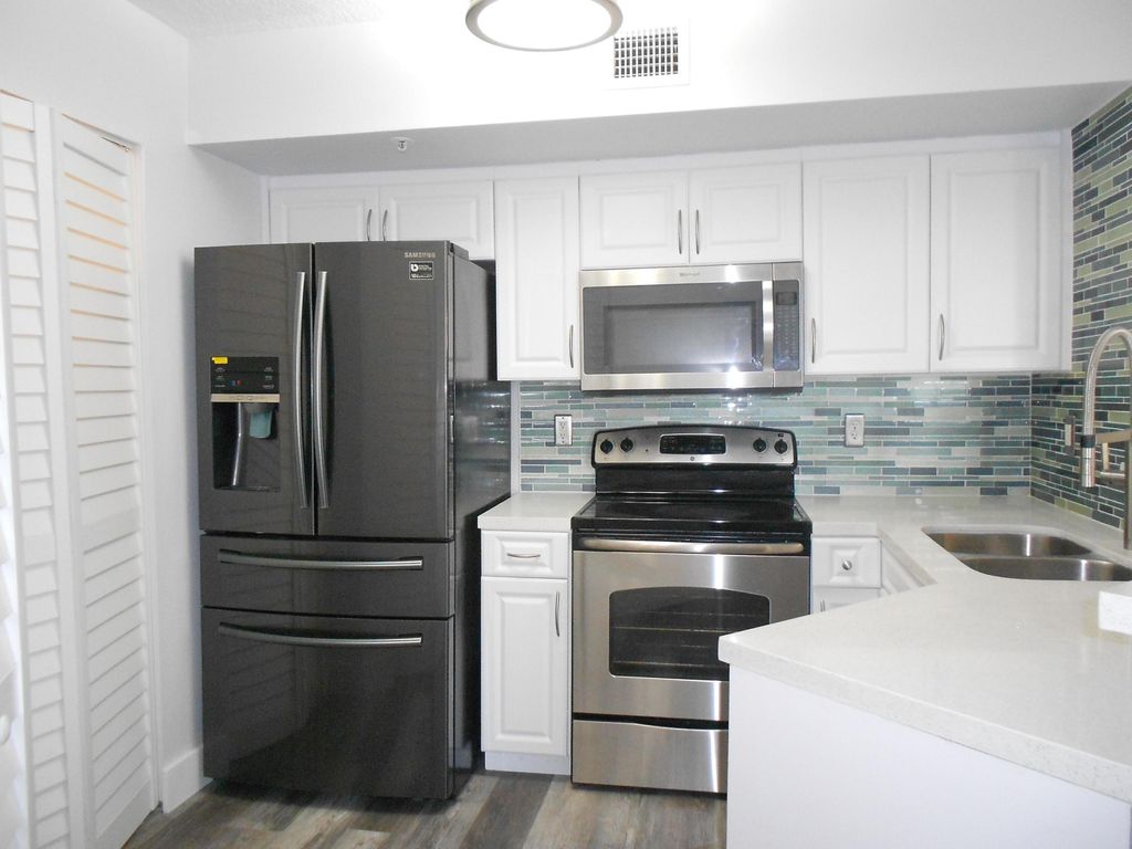 Photo of 1000 Scotia Drive #304, Hypoluxo, FL 33462 (MLS # R11160022)