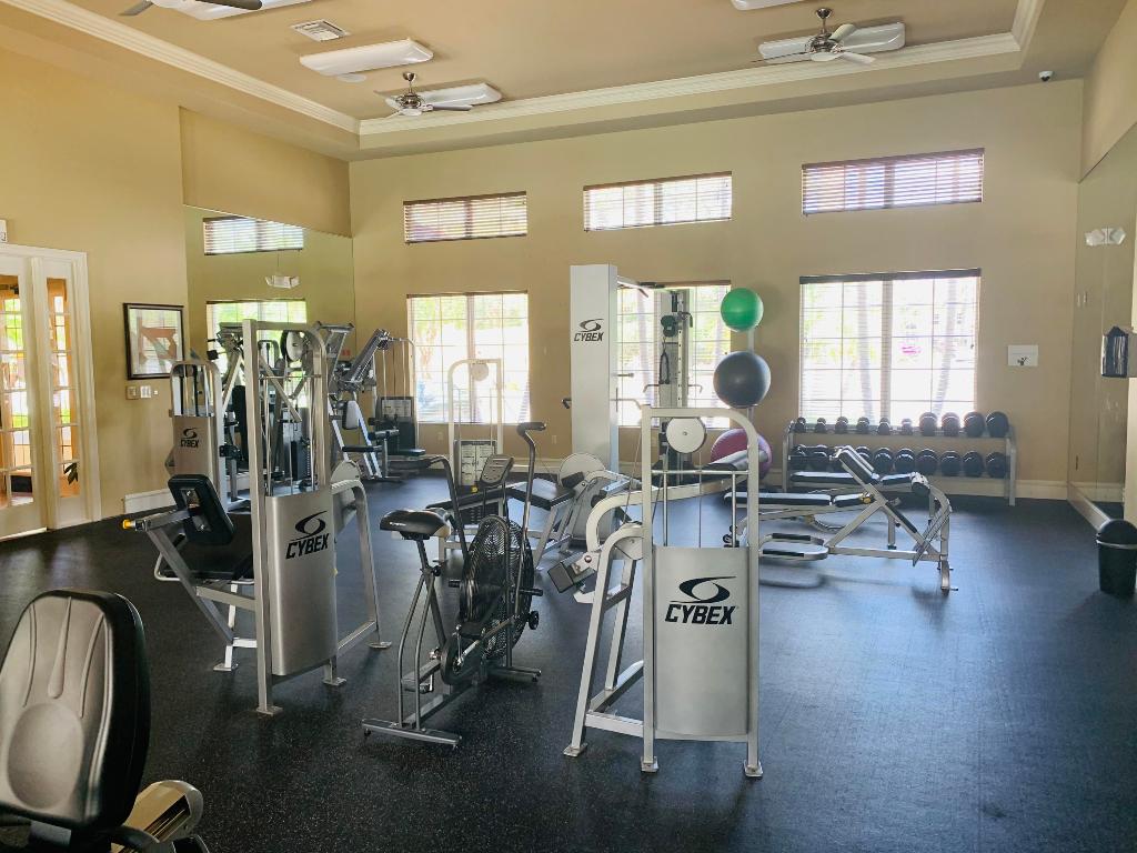 VILLAS AT EMERALD DUNES CONDO - Residential