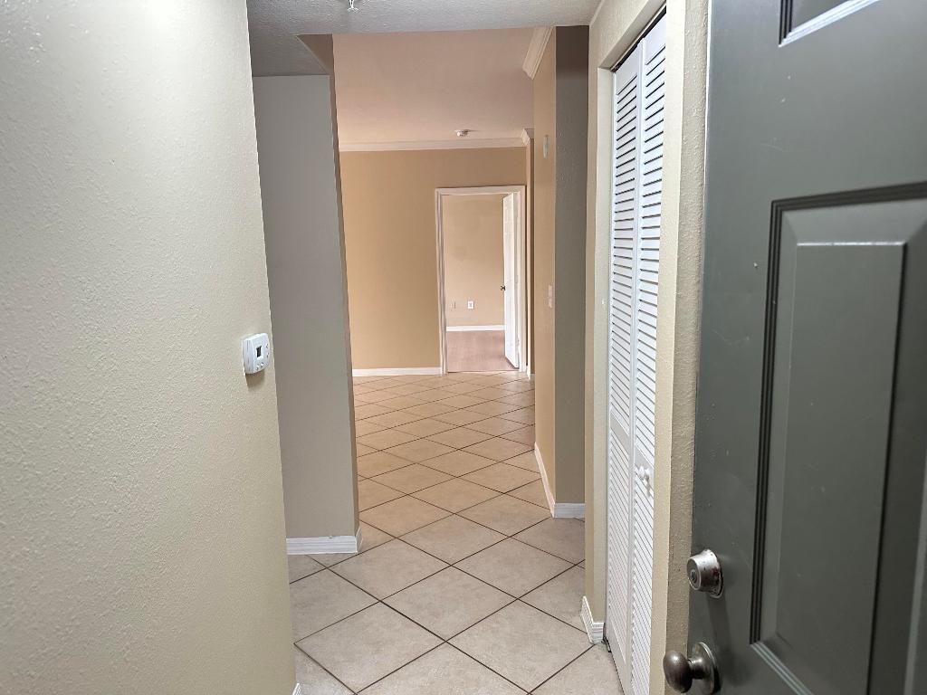 VILLAS AT EMERALD DUNES CONDO - Residential