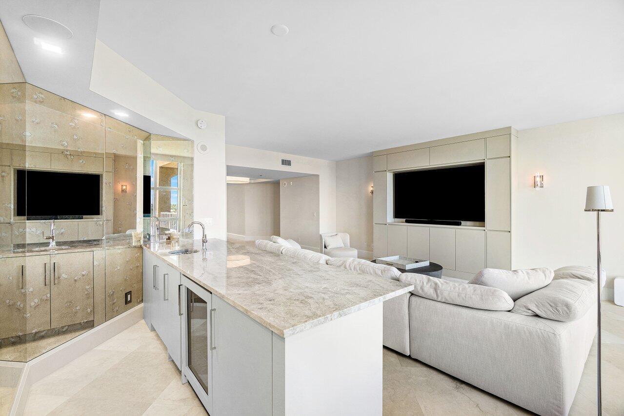 TOSCANA WEST - Residential