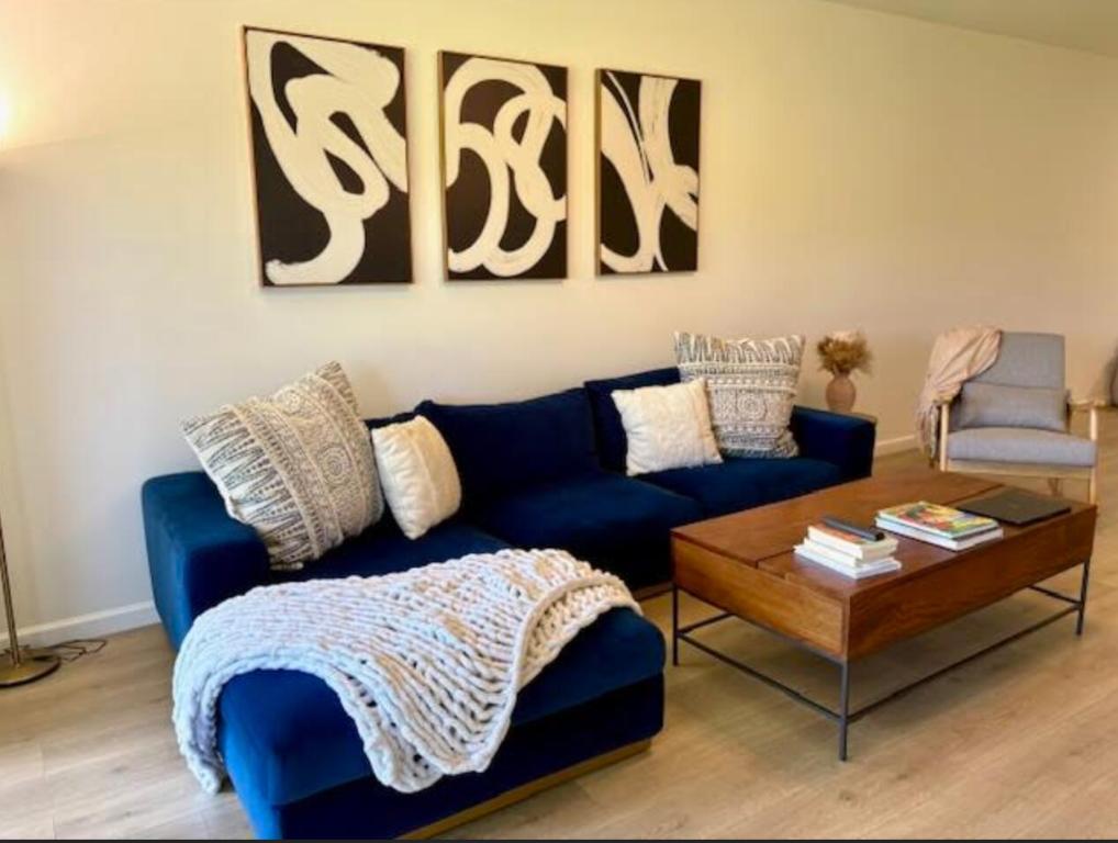 La Mirada - Residential Lease