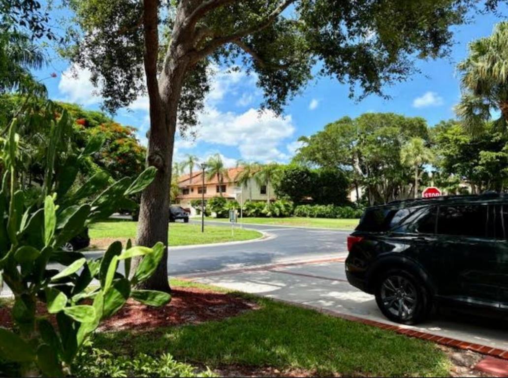 La Mirada - Residential Lease