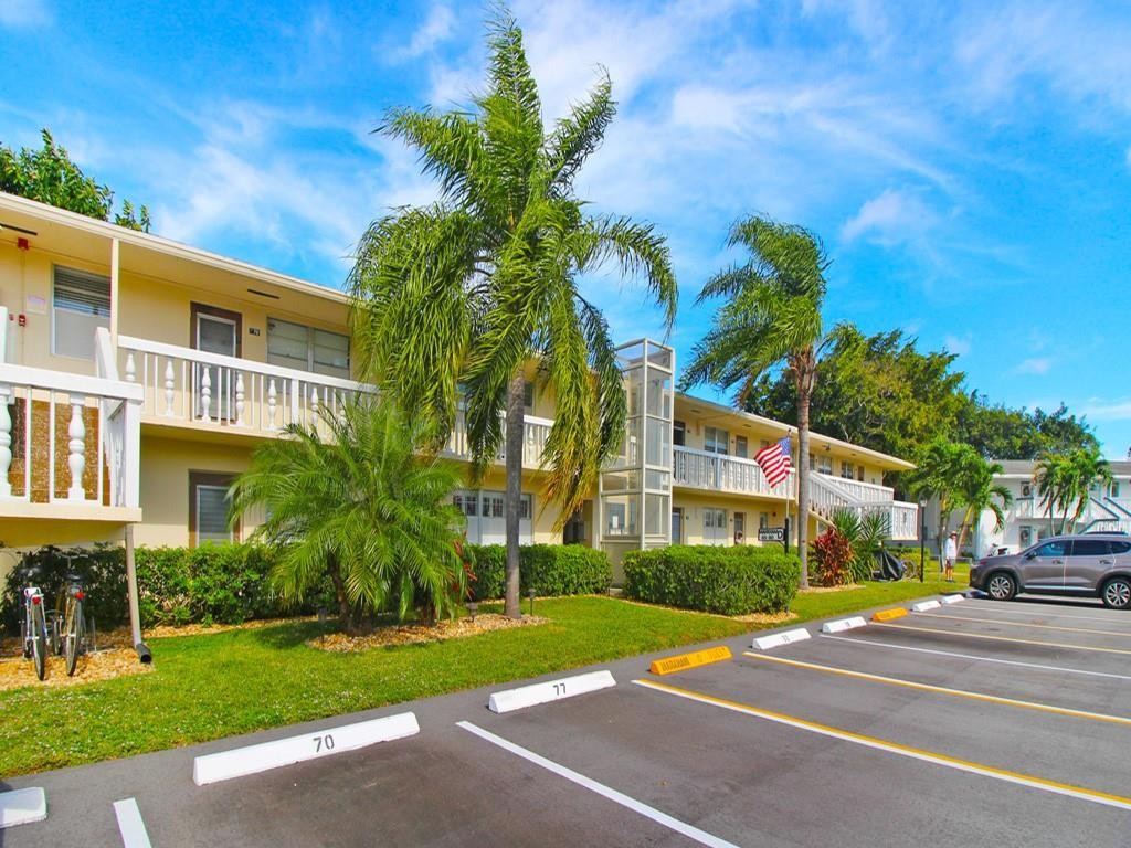 Century Village East - Residential