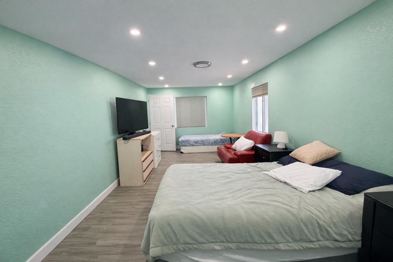 RIVIERA BEACH HEIGHTS ADD 10 - Residential